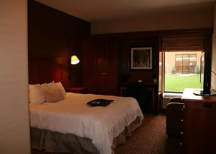 Mcknight Hotel